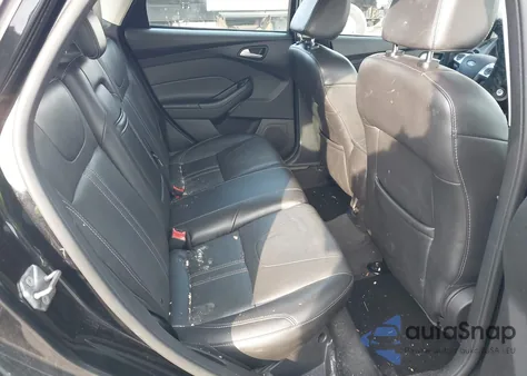 2013 Ford Focus Se z USA, uszkodzony, nr VIN 1FADP3K26DL314372